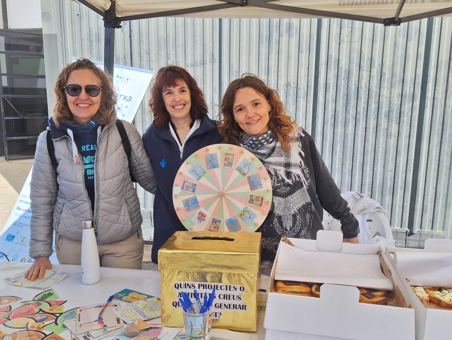 Algunes professionals promotores de salut en xarxa