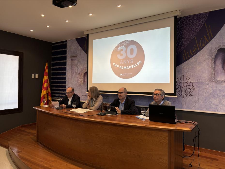 La presentació institucional de l'acte a càrrec de l'Ajuntament