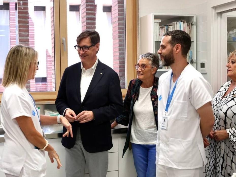 President Illa a la inauguració del CAP Almenar